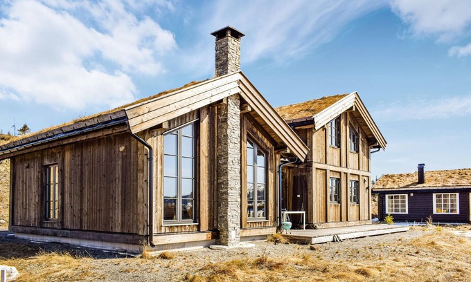 yer House | Experience Nature's Embrace at Hafjell Hotel with Spa