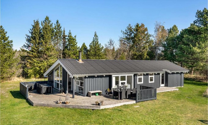 Jerup House | Spacious 4 Bedroom Home in Jerup, Perfect for Families