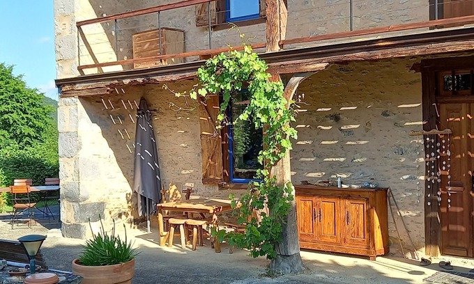 Soueich Cottage | Family-Friendly Vrbo Property with Pet Amenities Awaiting You