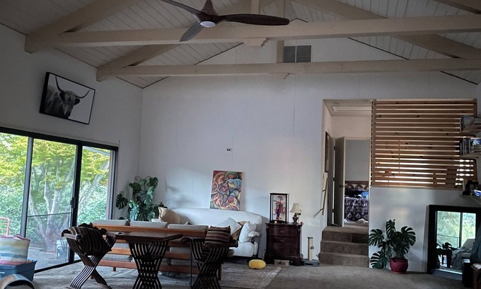 Day Valley House | 4-bedroom country home, walk to wineries, 360' mountain views in beautiful Aptos