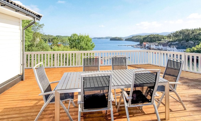 Sveio House | Discover Your Dream House with Panoramic Fjord Views