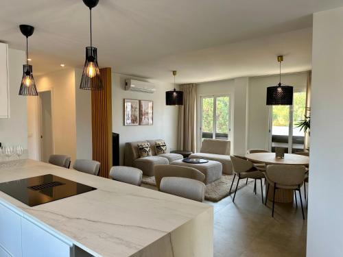 Marbella Apartment | Spacious 4-Bedroom Duplex Penthouse with Ocean Views