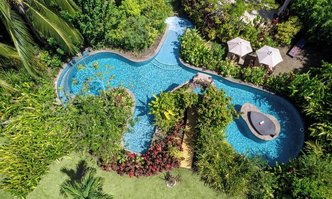 Trouya Villa | Family-Friendly 4-Bedroom Villa with Oceanfront Views