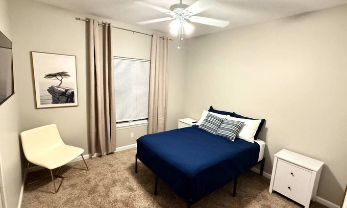 Gulfport House | 4-bedroom house in charming Gulfport with WiFi, AC. Book now