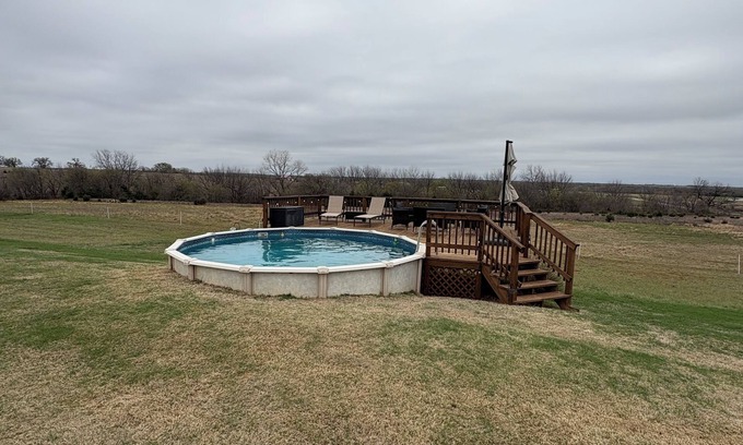 Lexington House | 4-bedroom house in delightful Lexington with fitness room, WiFi, AC