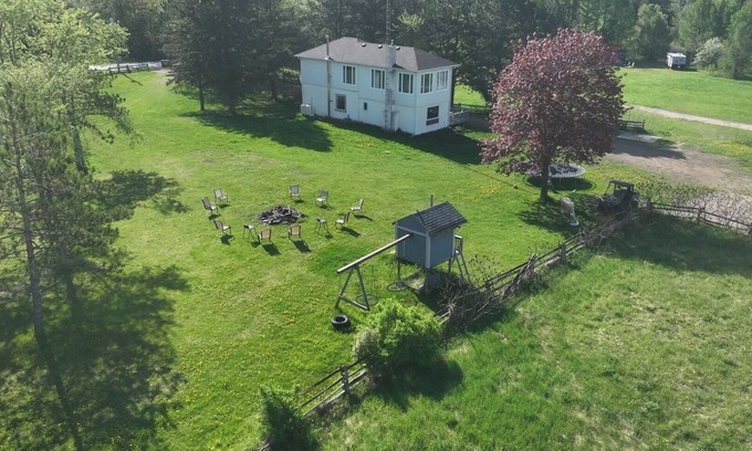 Glencairn Other | Relaxing 4-Bedroom Getaway Near Mad River & Scenic Views
