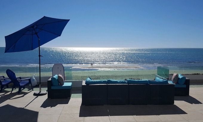 Las Conchas House | Oceanfront 4-Bedroom Retreat in Las Conchas - Rated 9.6
