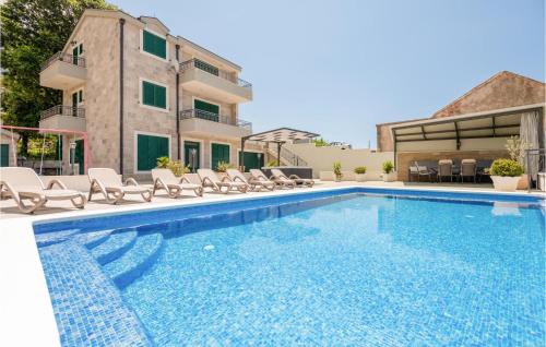 Tucepi House | Family-Friendly 4 Bedroom Retreat with Pool in Tucepi