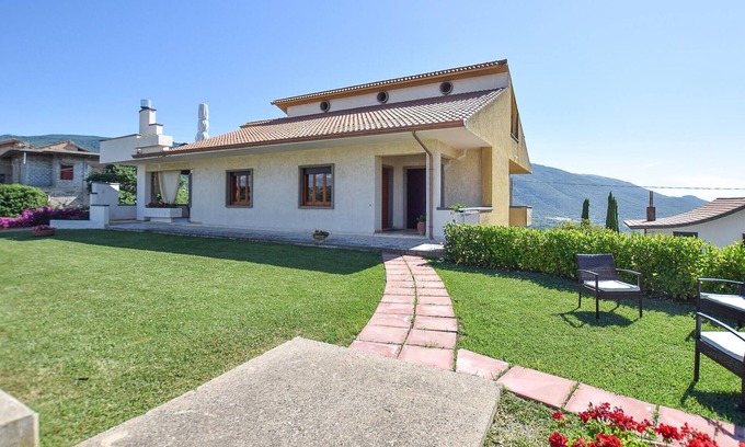 Roccadaspide House | Discover Unforgettable Moments in a Welcoming Vacation Home