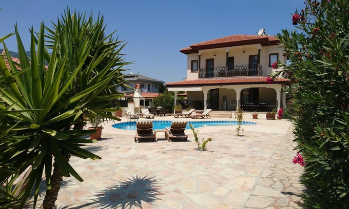 Dalyan City Center Villa | 4 bedroom villa (1 downstairs) Private pool. Only a 5 minute stroll to the river