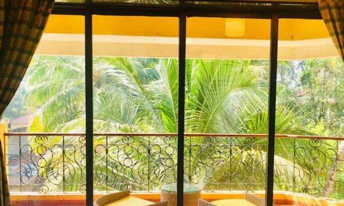 Saunta Vaddo Apartment | Relaxing 4 BHK with Pool Near Bagha and Calungute