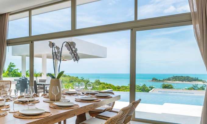 Choeng Mon Villa | Relaxing Horizon Villas with Pool and Kitchen Amenities