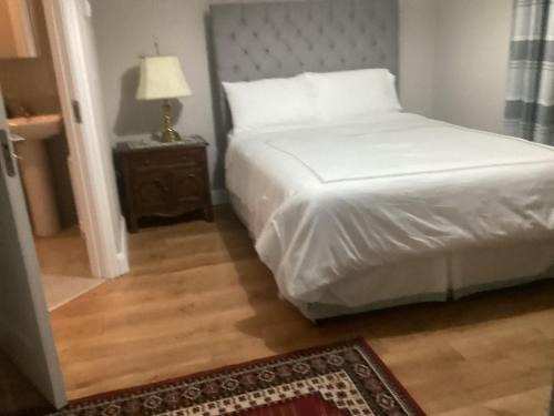 Johnstown House | Explore Cois Glaisin View: Guest Rated 9.1/10