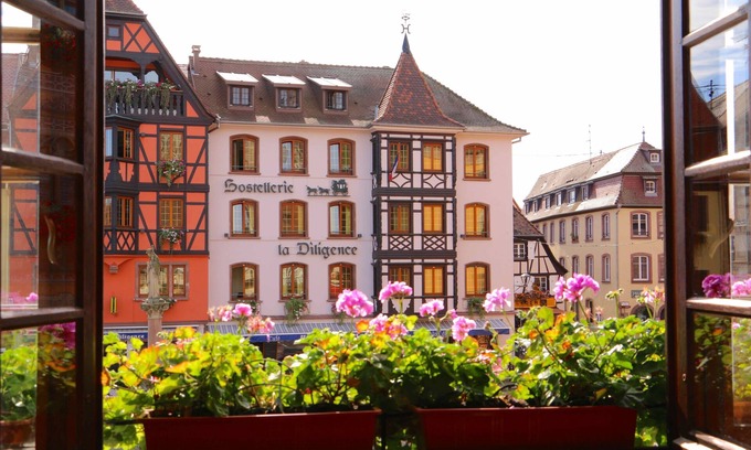 Obernai Cottage | Highly Rated Gîte "La Fontaine Sainte-Odile" with Breakfast