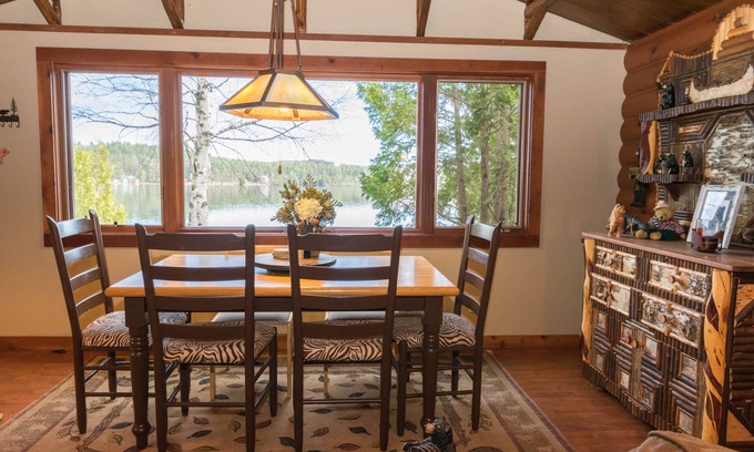 Saranac Lake Cabin | Discover 4 Lakefront Cabins on Saranac Lake - Rated 9.6/10