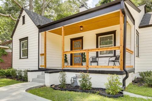 Sylvan Hills House | 4 Mi to Aquarium and Arenas Modern Atlanta Home