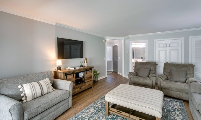 St. Simons Island Condo | Inviting St Simons Island Condo: Golf Course & Beach Access