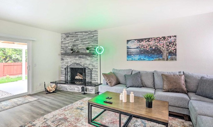Reno/Tahoe Airport House | Stylish Family Getaway Just 4 Miles from Downtown Reno