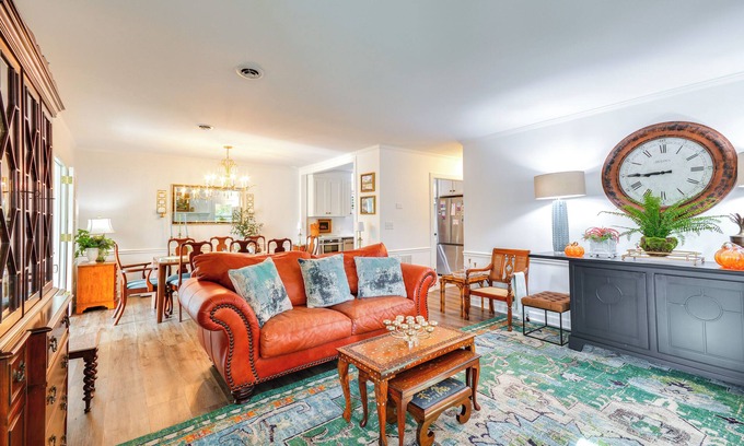 Mount Airy Apartment | Charming Mount Airy Townhome: Family-Friendly & Near Downtown