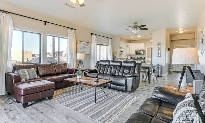 Greenehaven House | 4 Mi to Lake Powell: Retreat w/Game Room!