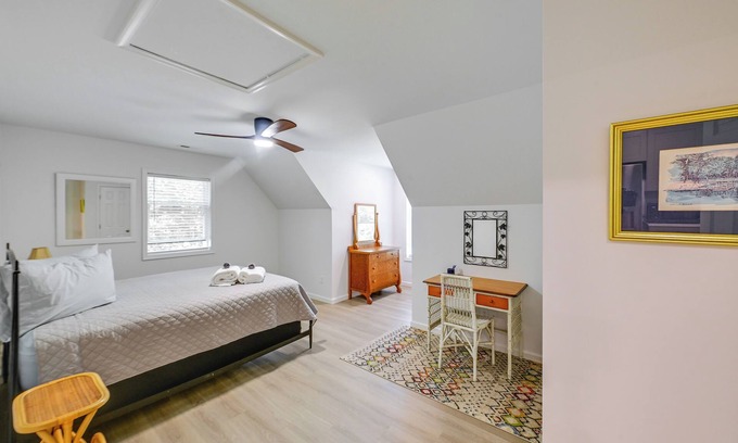 Rehoboth Beach Apartment | 4 Mi to Rehoboth Beach: Cozy Coastal Apt!