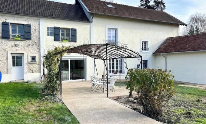 Jouy-sur-Morin House | 4-person apartment