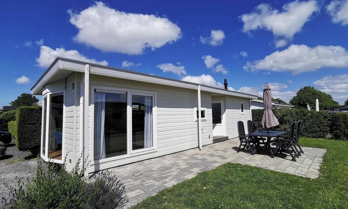Egmond aan den Hoef House | 4-person chalet close to the Dutch coast