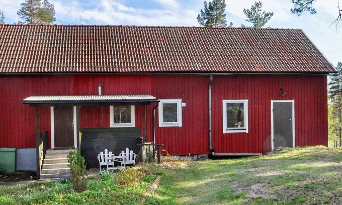 Fengersfors House | Ideal Holiday Home for 5 in Fengersfors - Pet Friendly Stay