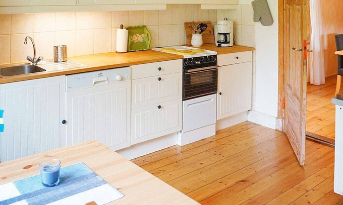 Skarblacka House | Perfect Family Retreat: 4-Person Holiday Home in Skärblacka