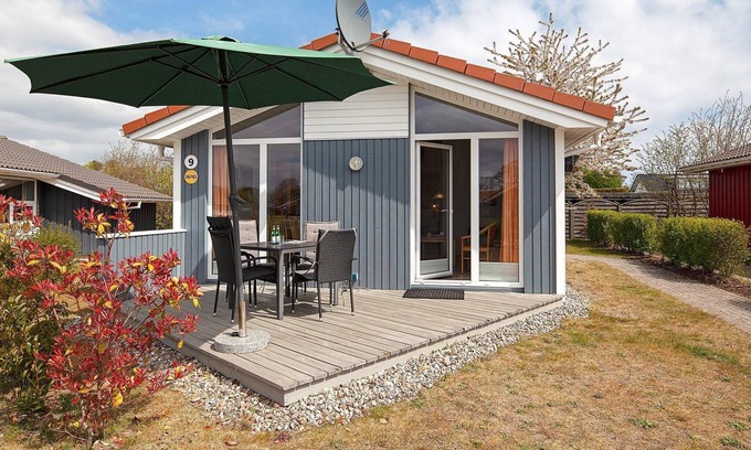 Lensterstrand House | Ideal Family Holiday Home in Groemitz with Oceanfront Views