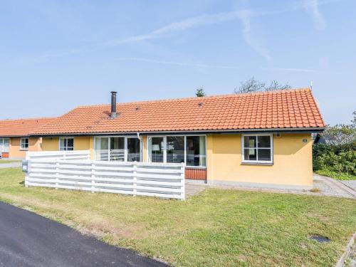Nymindegab House | Cozy Holiday Home Nørre Nebel CXVII with Hot Tub & Fireplace