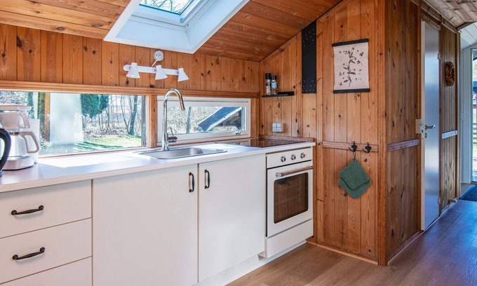 Arrild Ferieby House | Ideal 4-Person Holiday Home in Toftlund - Pet Friendly