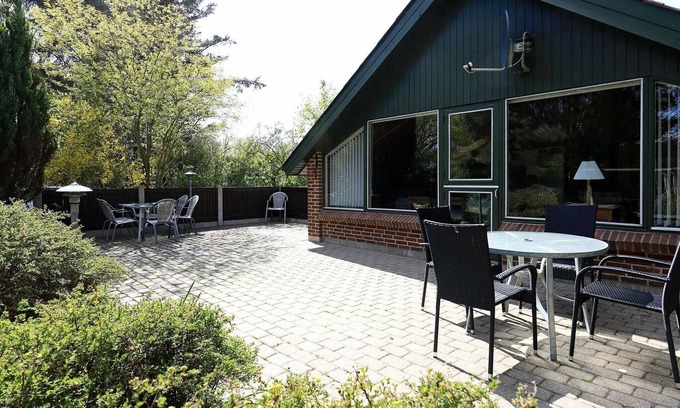 Nørre Fjand House | Cozy 4-Person Holiday Home in Ulfborg with Ocean Views