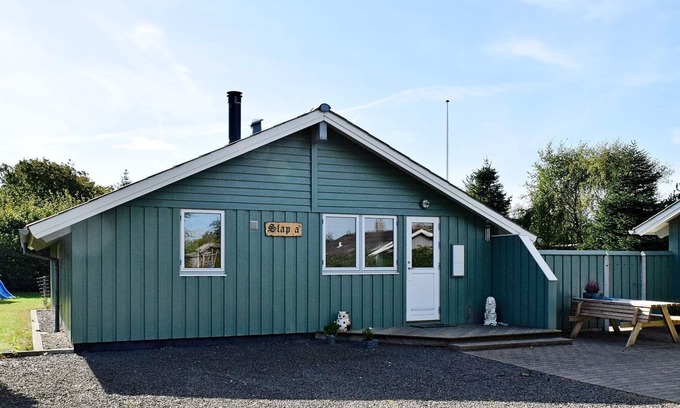 Sønder Nissum House | Family-Friendly Holiday Home with Ocean View in Ulfborg