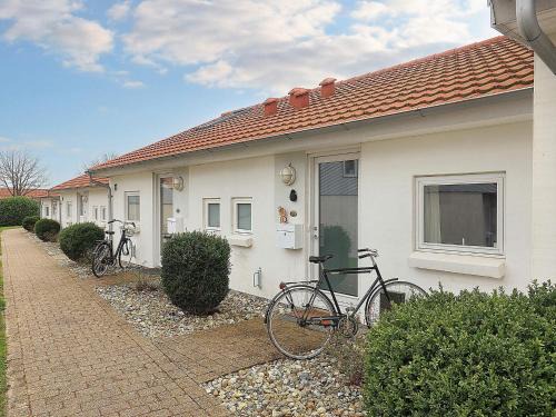 Ærø Municipality House | Cozy 4-Person Holiday Home in R Sk Bing - Pet Friendly Stay