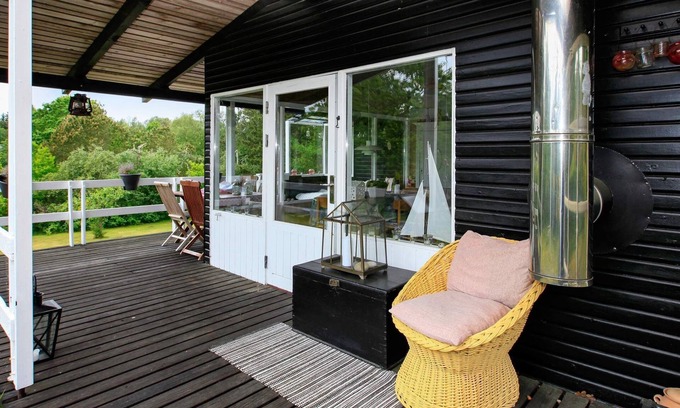 Hojslev House | Cozy Family Holiday Home in Højslev with Ocean Views