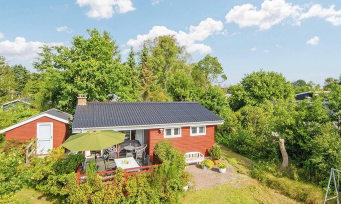 Grena Strand House | Family-Friendly Holiday Home in Grenaa with Ocean View