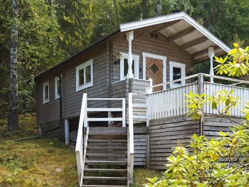 Ekero House | Comfortable 4-Person Holiday Home in EKER for Families