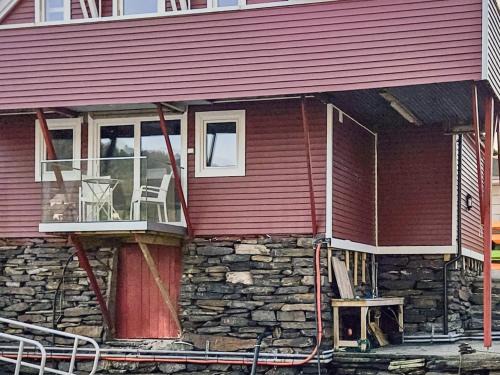Hyllestad Apartment | 4 person holiday home in Sørbøvåg, cleaning included