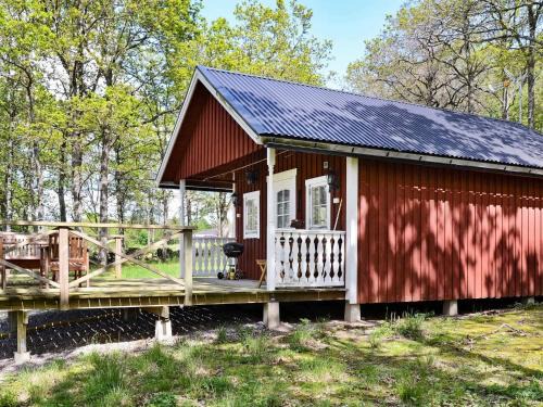Sloinge House | Cozy Holiday Home for Four in Slinge – Pet & Child Friendly
