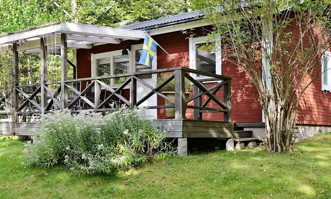 Granna House | Perfect Family Holiday Home in Gränna for Four Guests