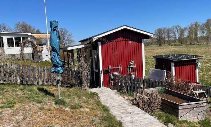 Benestad House | Perfect Family Retreat: Holiday Home in Alvesta for 4