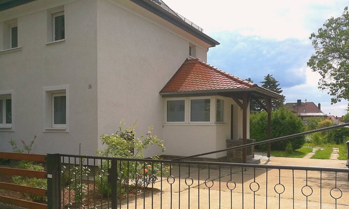 Nordwest House | Exceptional 4-Room House in Leipzig with Ocean Views