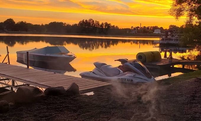 Cumberland Cabin | Unforgettable Retreat at Beaver Dam Lake: 9.6/10 Guest Rated