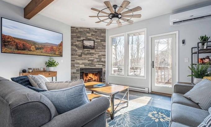 McHenry House | Experience 4 Seasons Wisp: Ski In/Ski Out with Hot Tub