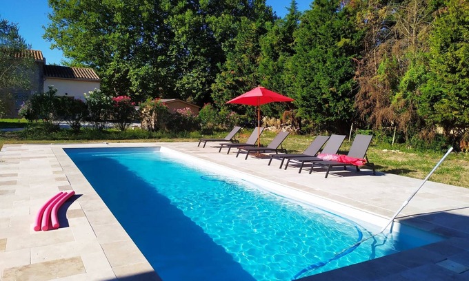 Villepinte House | Charming 4-Star Cottage with Ocean View & Pool Access