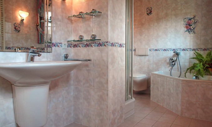 Marpingen Apartment | Guest Rated 9.8: Allergy-Friendly Retreat by Bostalsee