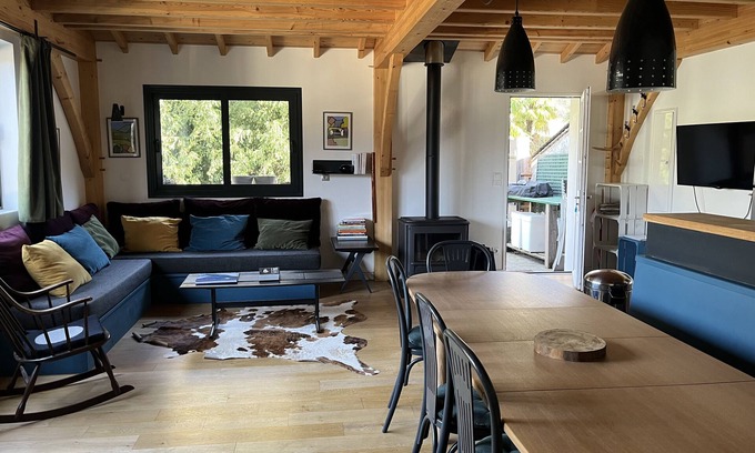Aste-Beon Ski Chalet | Idyllic Cottage with Mountain Views and Spa Amenities