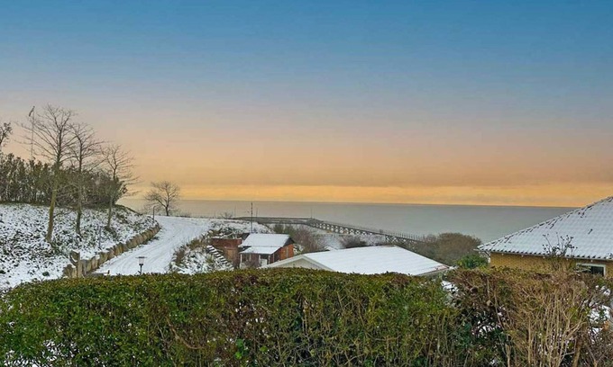 Arnager House | Relaxing Oceanfront Holiday Home in Rønne Awaits You