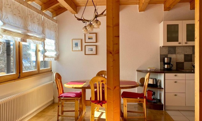 Hinterzarten Apartment | Oceanfront 4-Star Holiday House Rösslewiese with Breakfast